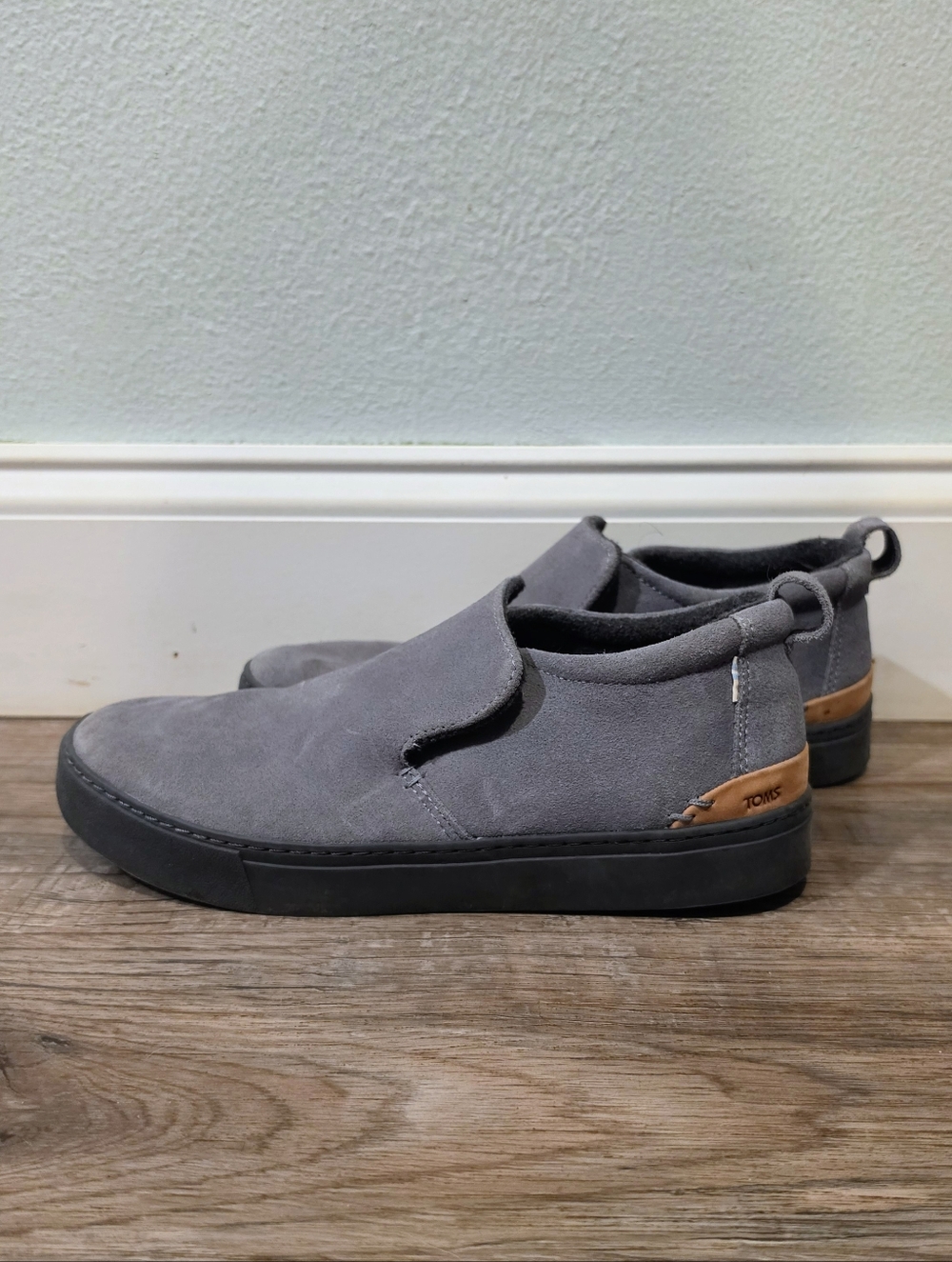 TOMS Men's Grey Slip-On Suede Casual Sneaker